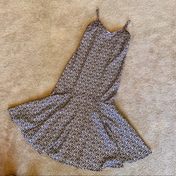 Urban Outfitters Gianna Leopard Print Midi Dress - Picture 3 of 6